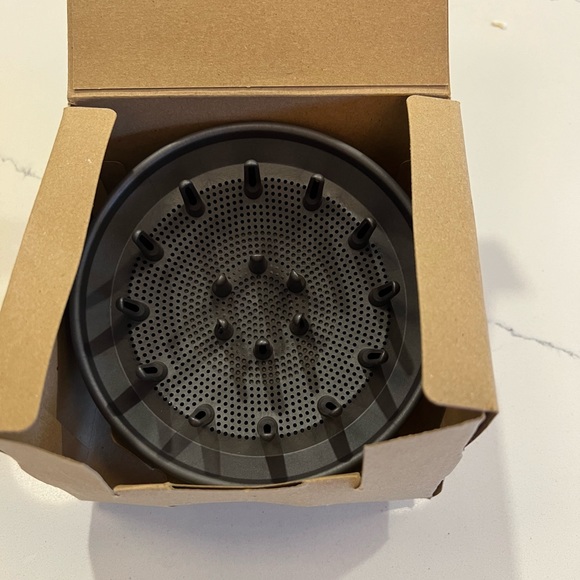 Dyson supersonic hairdryer accessories - Picture 4 of 5